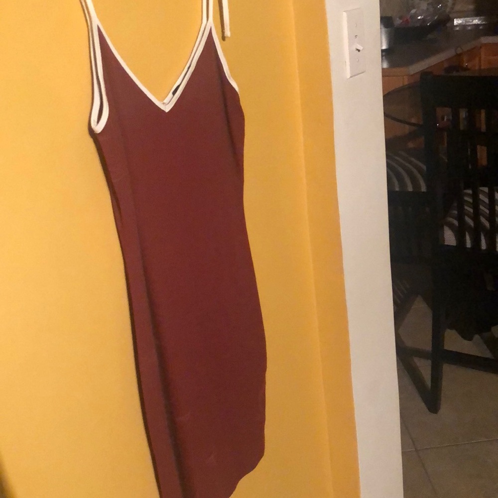 Burgundy body con dress